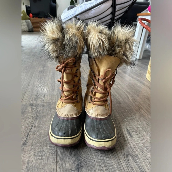 Sorel Joan of Arctic Waterproof- Honest Beige - Picture 9 of 10